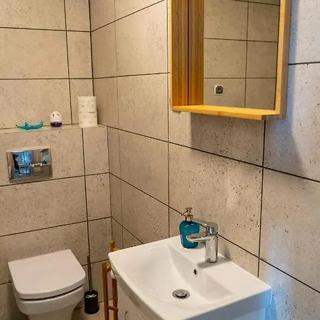 Bay House Gated Garden Retreat 펜션
