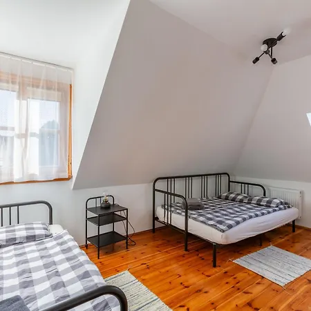 Nyaraló Bay House Puck